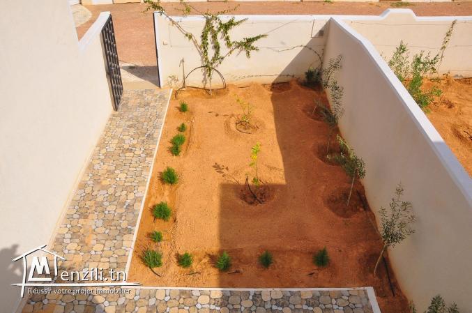 villa duplex s+3 à louer