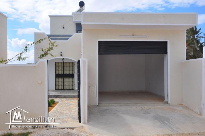 villa duplex s+3 à louer