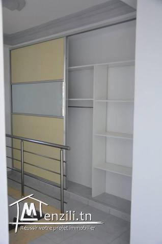 villa duplex s+3 à louer