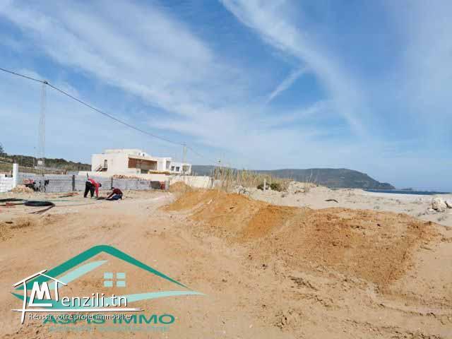 terrain d'habitation 420 m² à 50 mètres de plage chraf el hawaria