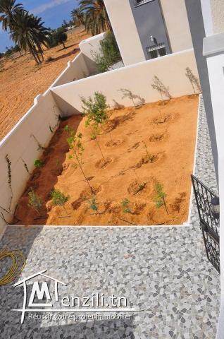 Villa duplex s+4 à louer