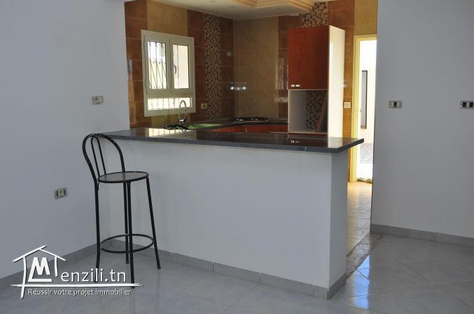 Villa duplex s+4 à louer