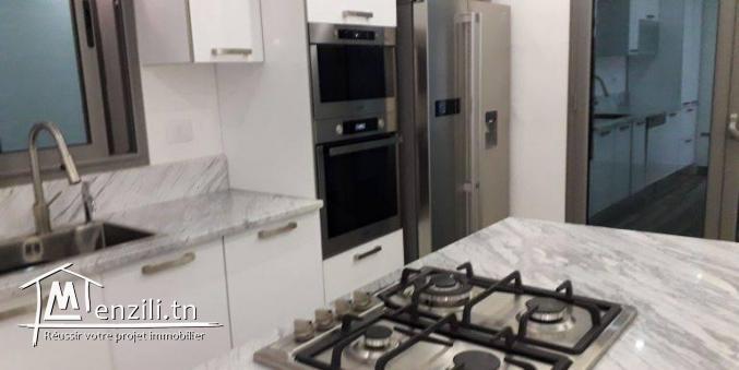 LUXUEUSE VILLA À VENDRE