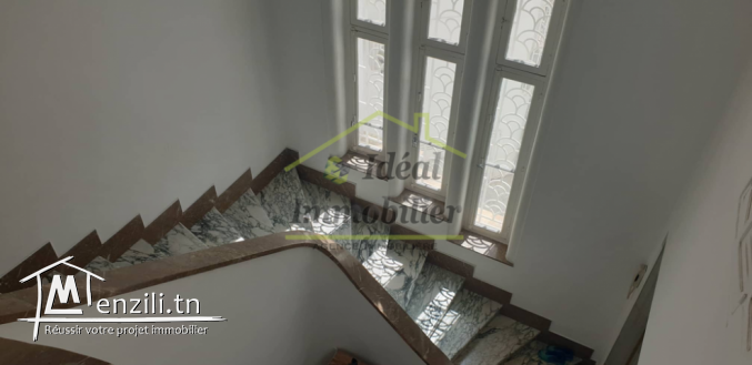 A vendre une villa en plein cœur du centre-ville de Tunis