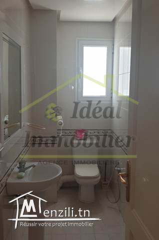 A vendre un appartement S+2 à Cité Ennasr