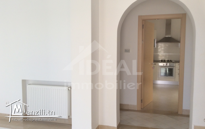 A vendre une coquette villa à Marina Gammarth