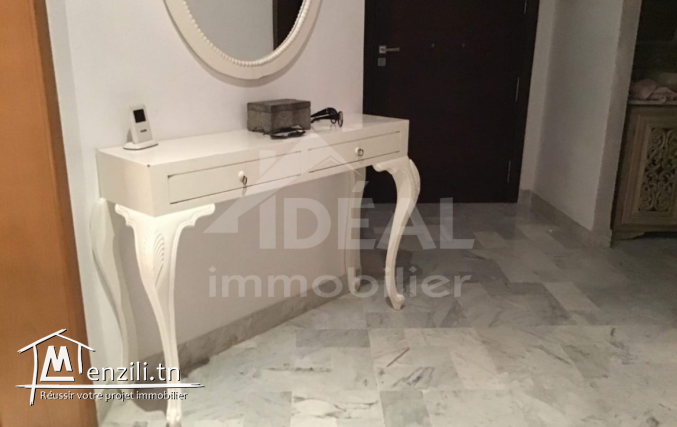 A vendre un appartement S+4 aux Jardins de Carthage