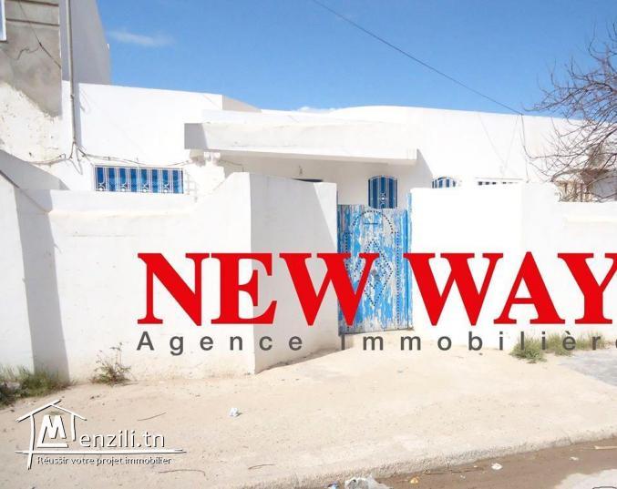 Une villa indépendante à cité el Manazah, proches de toutes commodités