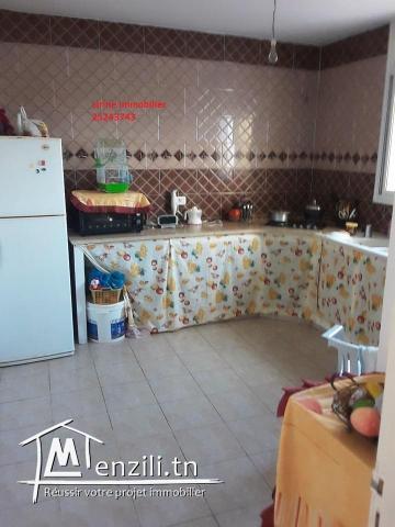 maison avec garage au centre ville