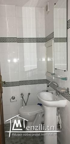 Espace de travail aux berges du lac