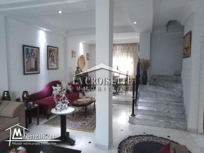 villa s+4 vente à l'aouina ZVV0051