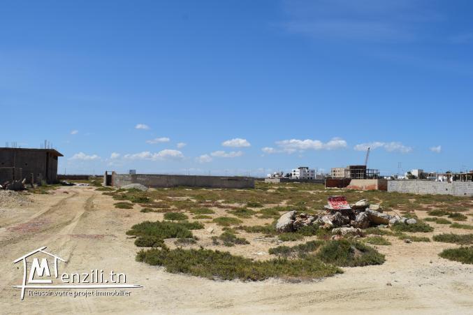 Terrain de 471 m2  à Raoued
