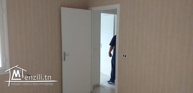 Appartement de 110 m2 à Ariana