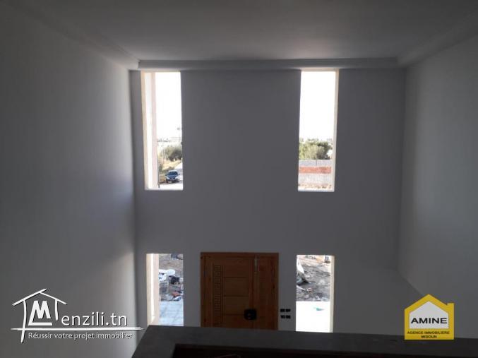Spacieuse villa de luxe à vendre prés de centre ville Midoun Djerba