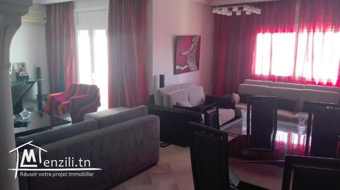un appartement s+3 en plein  la soukra 