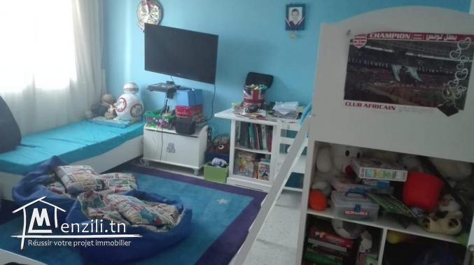 un appartement s+3 en plein  la soukra 