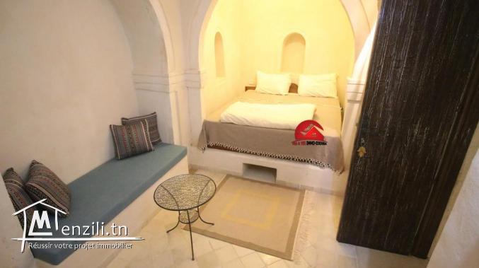 HOUCH DJERBIEN AVEC PISCINE EN ZONE URBAINE MIDOUN DJERBA