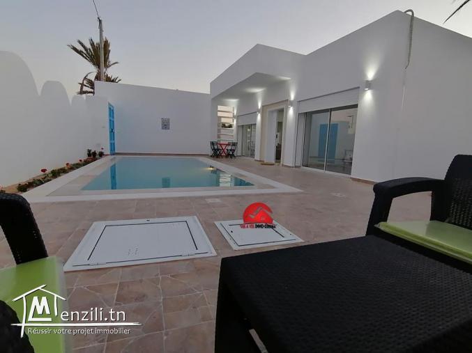 location annuelle de VILLA AVEC PISCINE  A DJERBA HOUMT SOUK