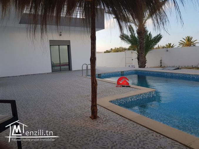 VILLA DE VACANCES POUR PERSONNES A MIDOUN DJERBA