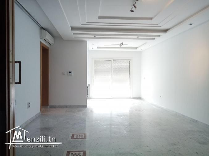 À vendre un appartement en s+2 à Cité caserne Sousse