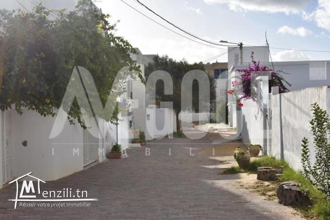 un superbe terrain clôture à Hammamet prés tour bleu