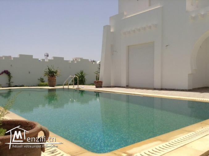 villa avec piscine L 102