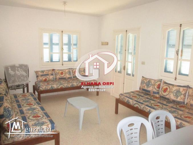 appartement à louer proche de la mer à baghdedi