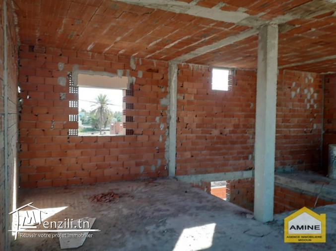 A vendre villa inachevée, zone urbaine Djerba Midoun