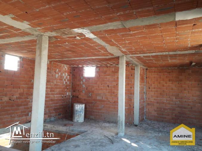 A vendre villa inachevée, zone urbaine Djerba Midoun