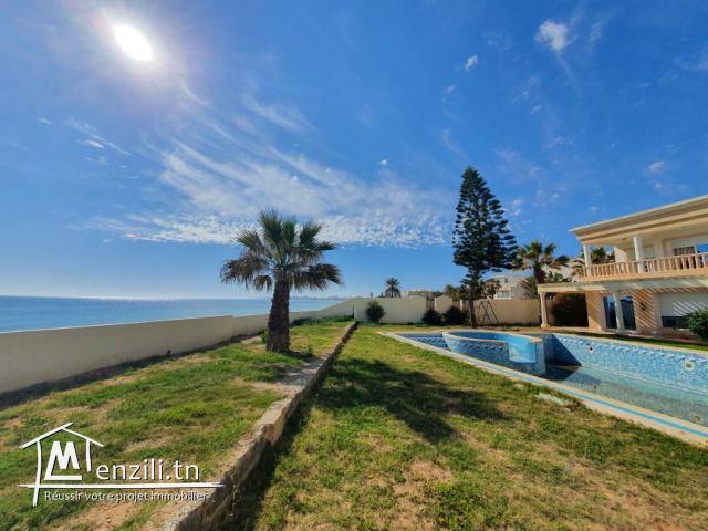 Villa COURONNE (Réf: V1231)