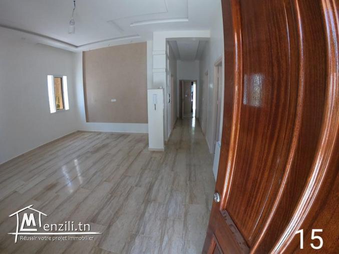 Villa s+3 a vendre a ben arous centre