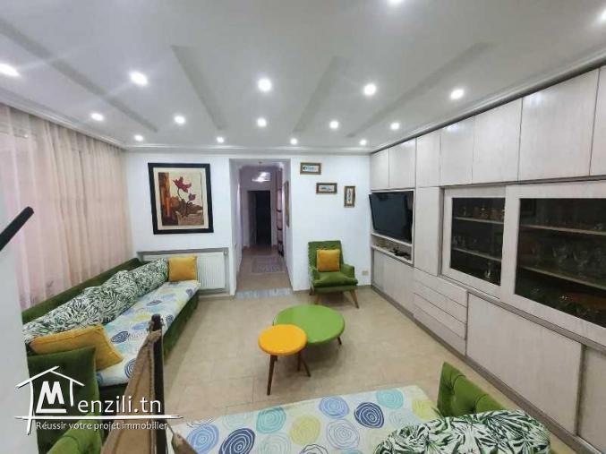 Immeuble NADIA (Réf: V1206)