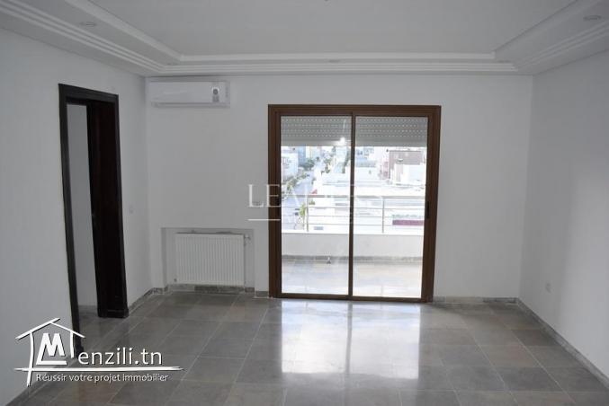 Appartement dans une zone calme a Borj Cedria