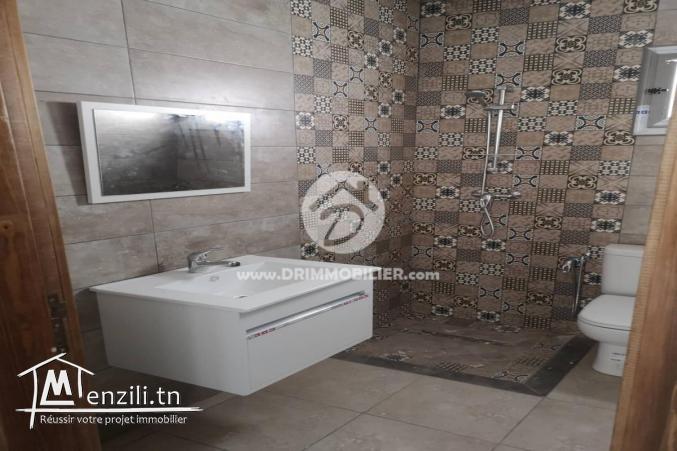 Superbe villa avec piscine en cours de finition