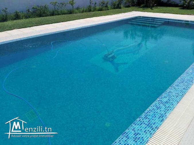 Villa SOMPTUEUSE (Réf: V1098)