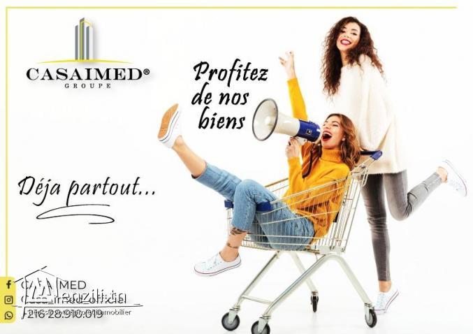 superbe maison avec deux  étages