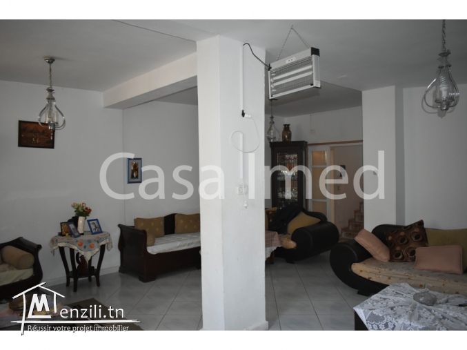 une grande villa   à ibn khouldoun