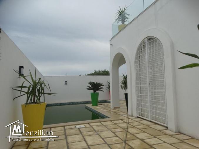 Villa CHRISTINE (Réf: V1113)