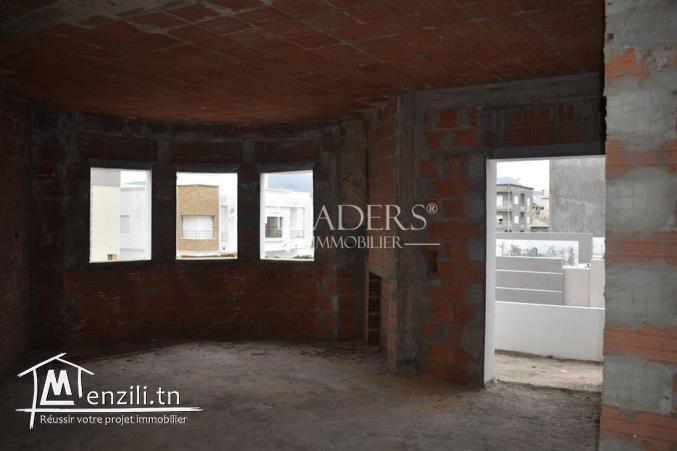 Maison avec étage inachevée a Borj cedria