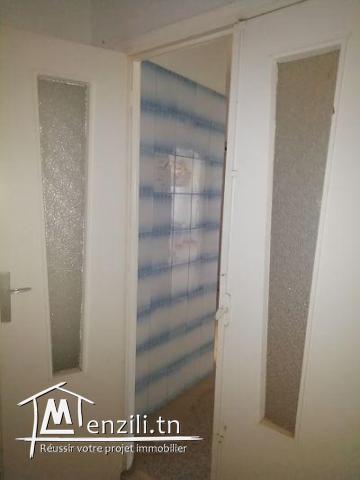 Appartement vaste, joli et entretenu