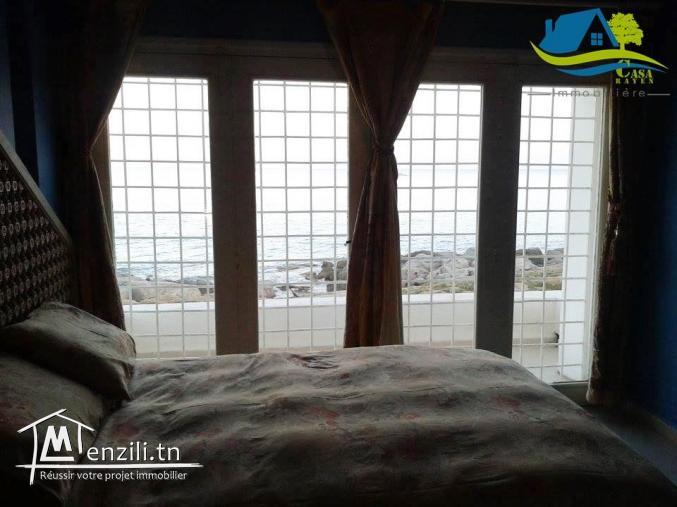 villa pieds dans l'eau à kélibia