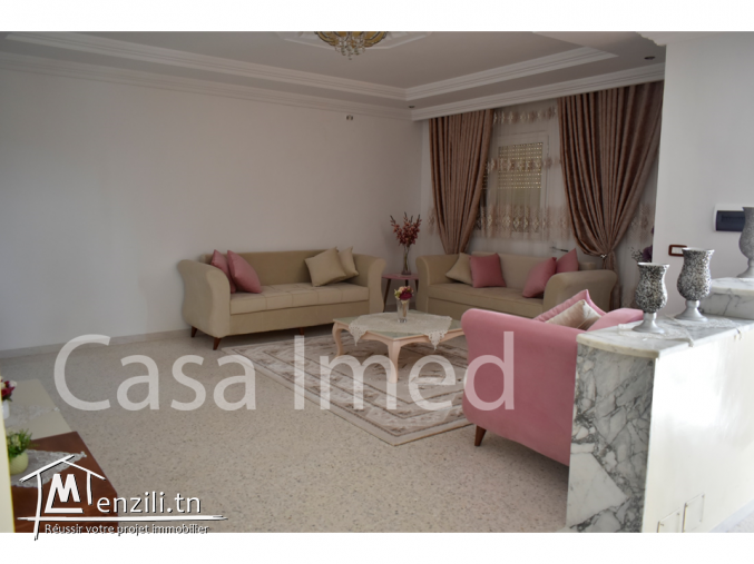 une grande villa située  à slimane khahia