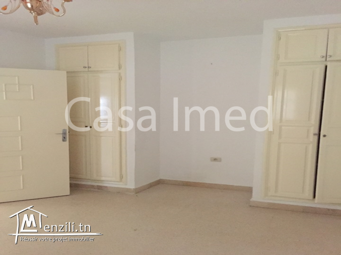 Un beau duplex situé à borj cédria