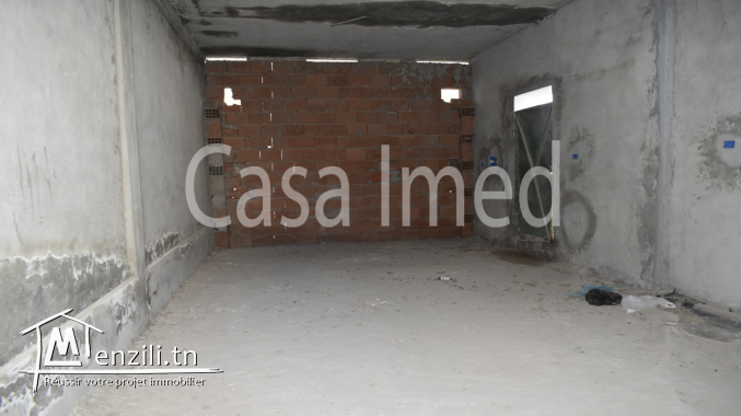 une villa 2 étages innachevée à jardin d’el menzah 1