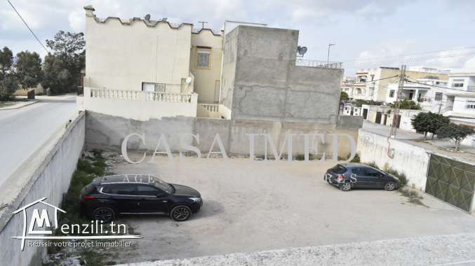 un superbe terrain situé à Ksar Saiid 2 Bardo