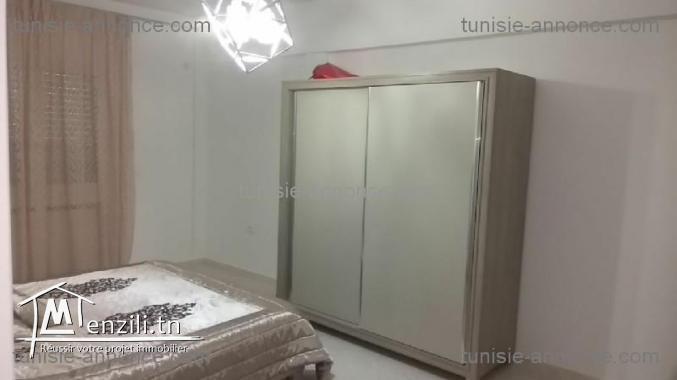 appartement en étage de villa