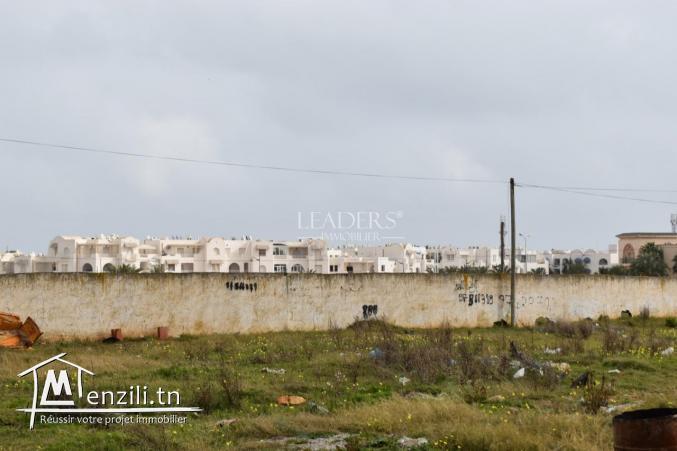 un superbe terrain à 1km de Yasmine Hammamet (birlobita)