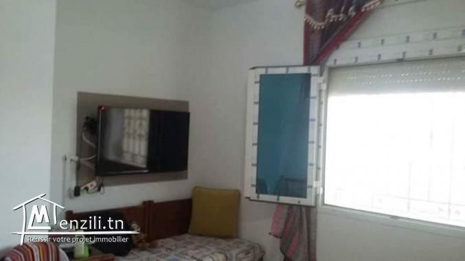 A VENDRE UNE MAISON -CITE WARD-OUED ELLIL-MANOUBA