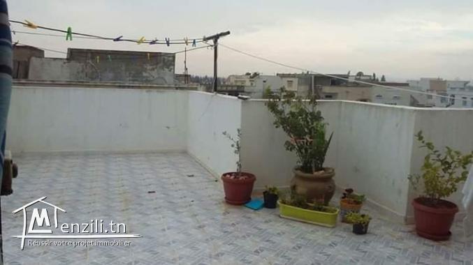 A VENDRE UNE MAISON -CITE WARD-OUED ELLIL-MANOUBA