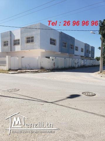 LOCAL  HAMMAM SOUSSE : 1442 m²  COMPRENANT   1000 m² CONSTRUITS       PRIX :  1500.000 DT